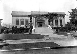 CentralLibraryCirca1920TINY